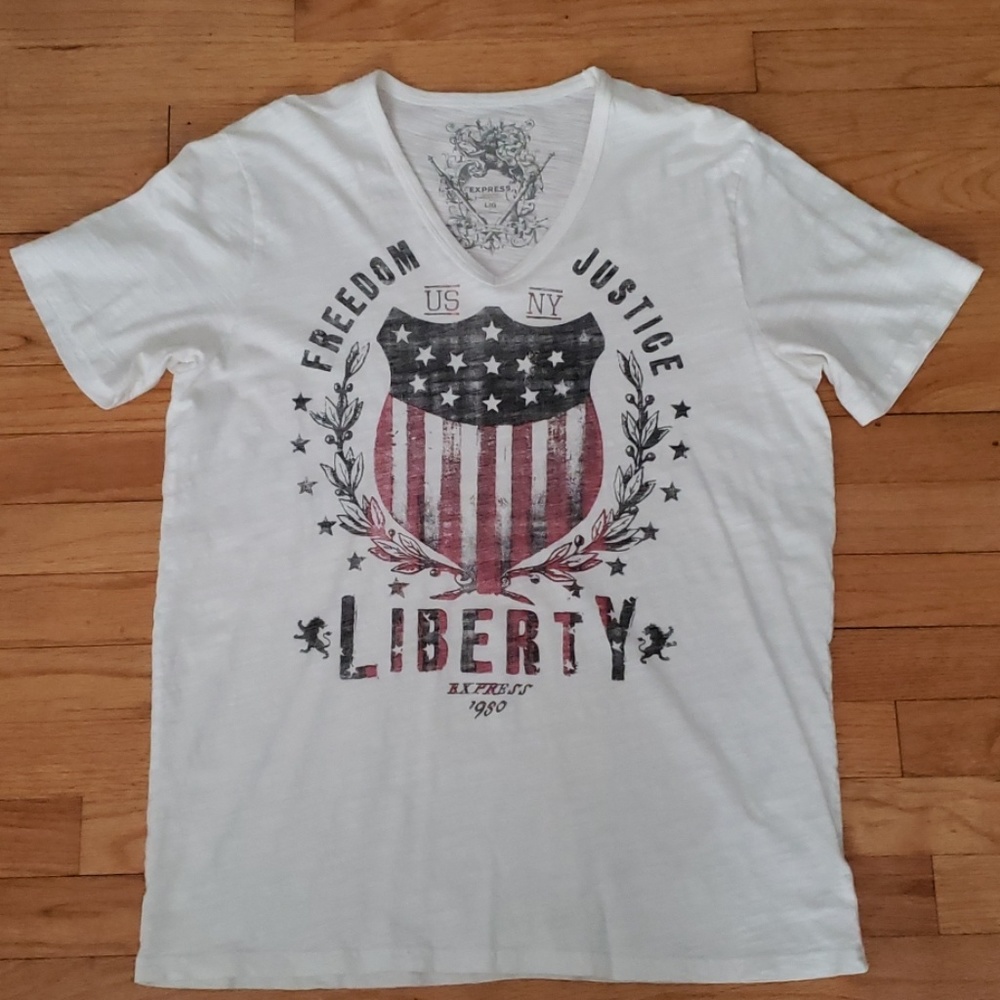 Express V neck T-shirt